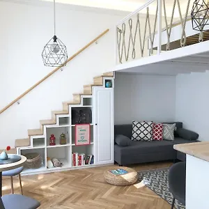 Lovely Downtown In Apartamento Budapest